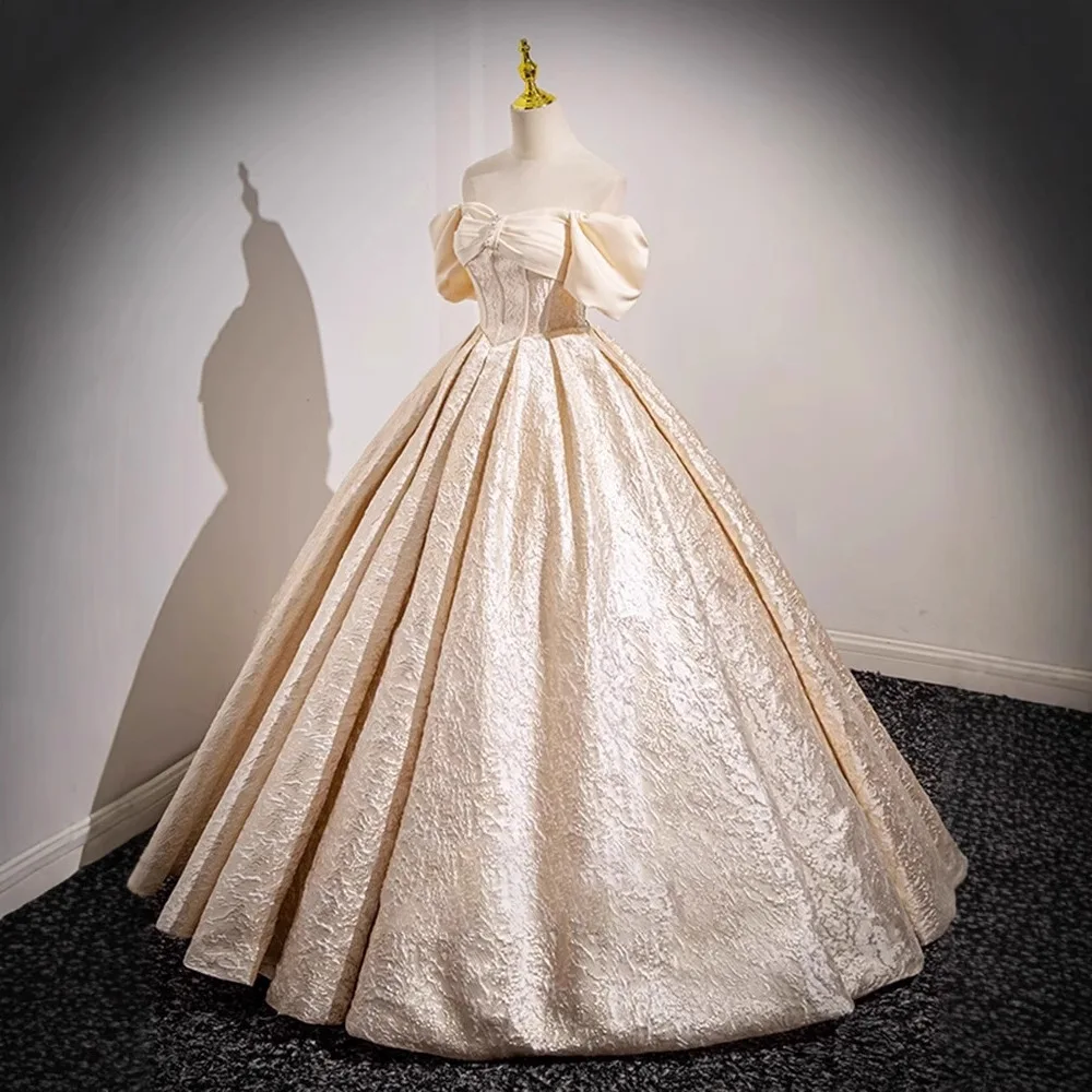 Customized Champagne Ball Gown Quinceanera Dresses Off Shoulder Prom Birthday Party Gowns Formal Vestido De Noche
Customized Champagne Ball Gown Quinceanera Dresses Off Shoulder Prom Birthday Party Gowns Formal Vestido De Noche