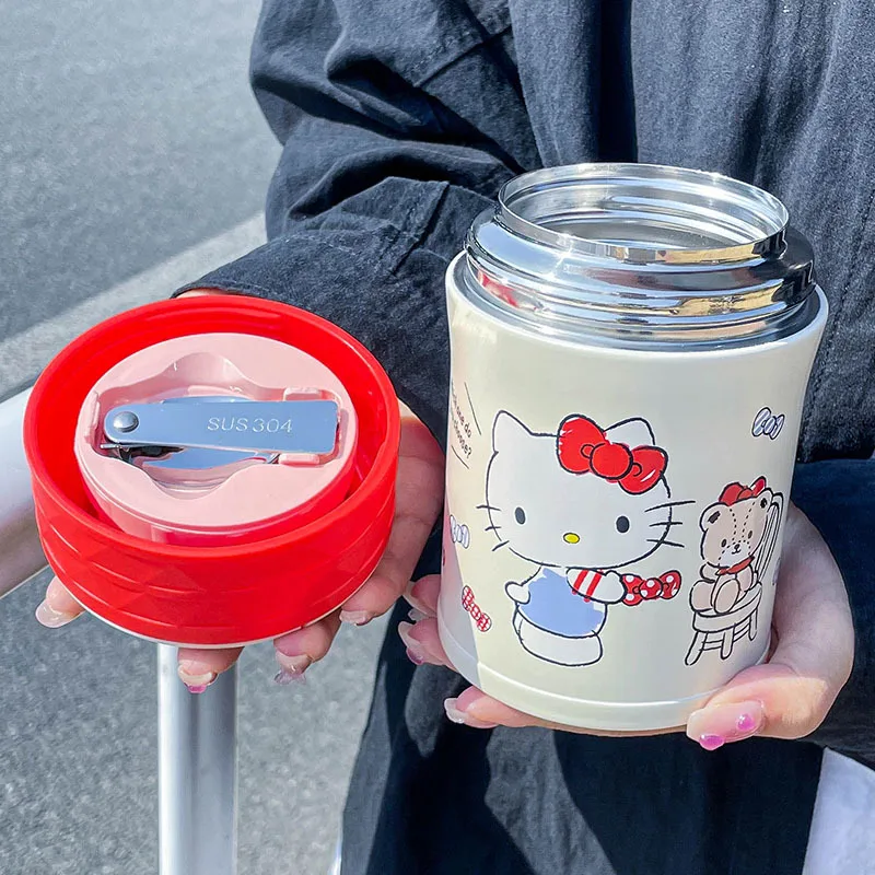 560 мл Kawaii Sanrio Hellokitty Изолированная чашка аниме милая обеденная чашка 316 нержавеющая сталь кружка Ланч-бокс Мультяшные чашки с ложкой
560 мл Kawaii Sanrio Hellokitty Изолированная чашка аниме милая обеденная чашка 316 нержавеющая сталь кружка Ланч-бокс Мультяшные чашки с ложкой