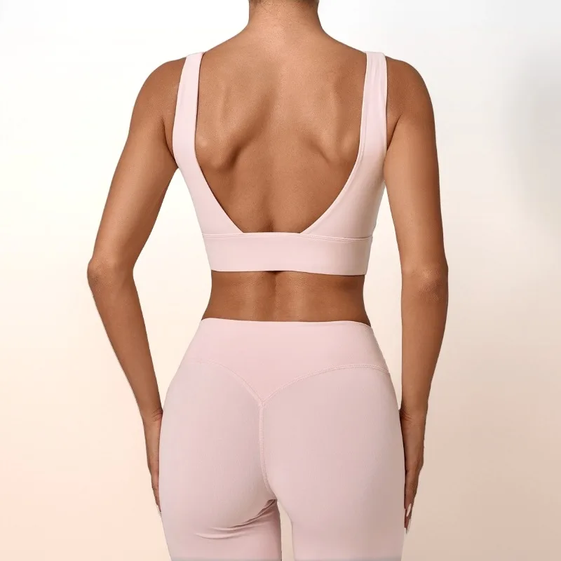 Women's Nude Yoga Bra with Wide Hem High Elasticity Tight Fit Beautiful Back Sports Bra Outdoor Casual Running Fitness Clothing
Women's Nude Yoga Bra with Wide Hem High Elasticity Tight Fit Beautiful Back Sports Bra Outdoor Casual Running Fitness Clothing