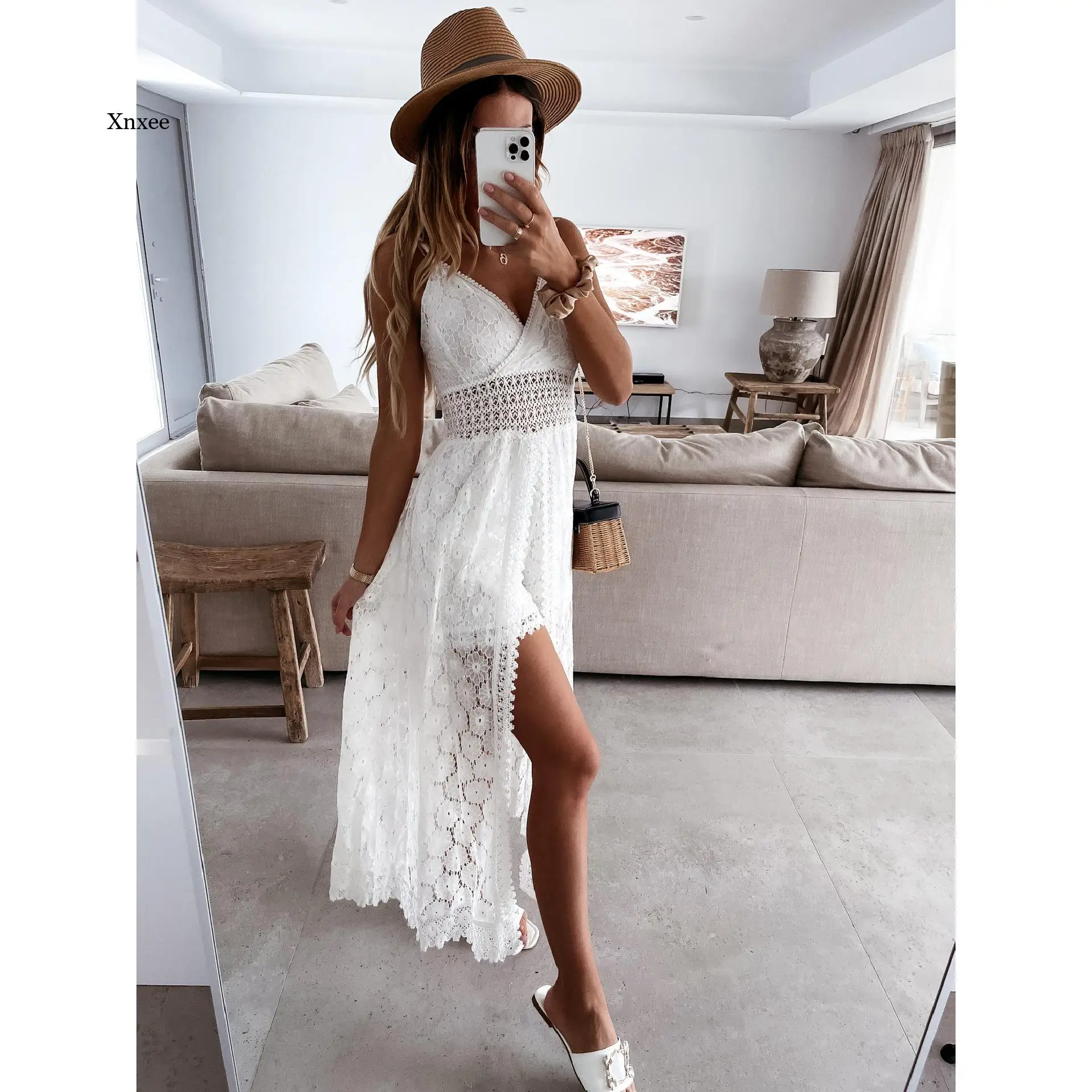 Sexy Lace Crochet Hollow Out Shorts Bodysuit Women 2022 Summer V-Neck Backless Sling Playsuit Cover Split Romper Beach Wear
Sexy Lace Crochet Hollow Out Shorts Bodysuit Women 2022 Summer V-Neck Backless Sling Playsuit Cover Split Romper Beach Wear
