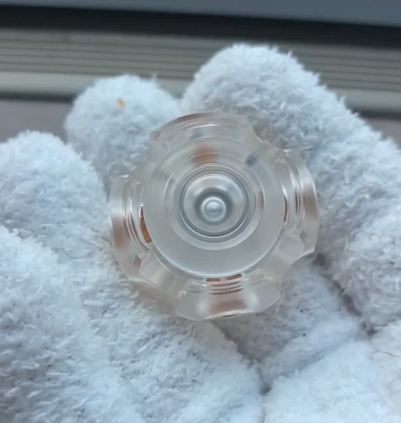 USED EDC Lautie PMMA noise nano fingertip gyroscope Decompression toys
USED EDC Lautie PMMA noise nano fingertip gyroscope Decompression toys