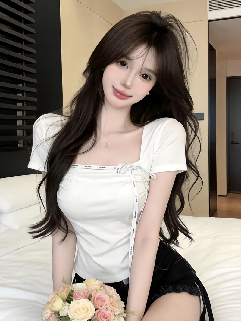 Slim Fit Letter Print T-Shirt Women's Summer Short Sleeve Knot Design Breathable Skin-Friendly Versatile Casual Top
Slim Fit Letter Print T-Shirt Women's Summer Short Sleeve Knot Design Breathable Skin-Friendly Versatile Casual Top