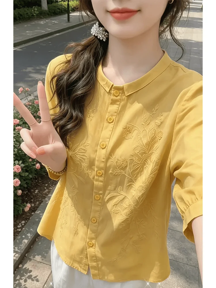New Chinese Style Embroidered Shirt Women's Fashionable Summer Casual Loose Fit Five Sleeve Button up Pure Color Age Defying
New Chinese Style Embroidered Shirt Women's Fashionable Summer Casual Loose Fit Five Sleeve Button up Pure Color Age Defying