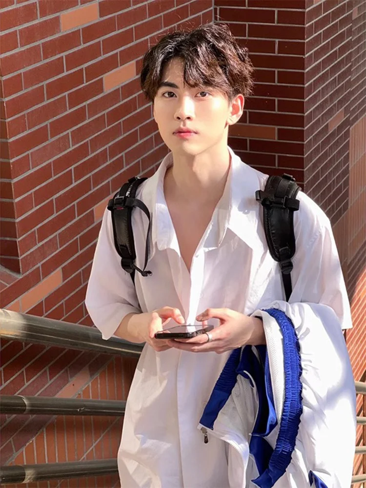 White Ice Silk Half Sleeve Shirt for Men Summer Youth Style Short Sleeve Loose Fit Fashionable Trendy Pure Color Sharp Collar
White Ice Silk Half Sleeve Shirt for Men Summer Youth Style Short Sleeve Loose Fit Fashionable Trendy Pure Color Sharp Collar