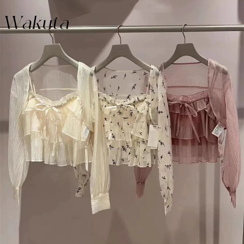 WAKUTA японский укороченный топ Kawaii, милые бархатные шифоновые блузки с цветочным принтом, рубашки в стиле Харадзюку с рюшами и краями, рубашки на бретельках, комплекты из 2 предметов
WAKUTA японский укороченный топ Kawaii, милые бархатные шифоновые блузки с цветочным принтом, рубашки в стиле Харадзюку с рюшами и краями, рубашки на бретельках, комплекты из 2 предметов