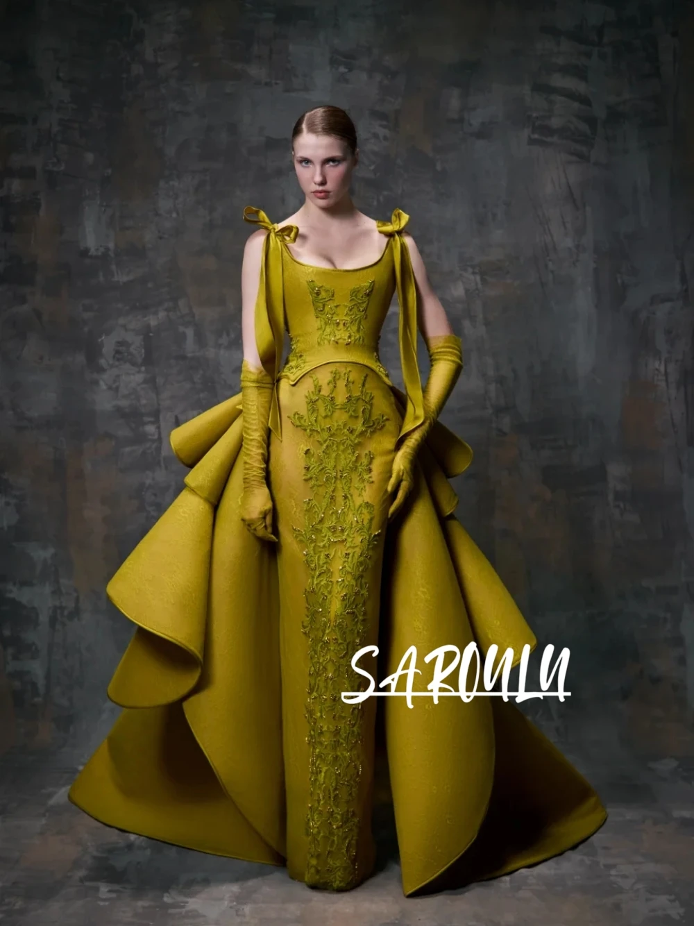 Statement Chartreuse Yellow Evening Dress Detachable Ruffle Train Dreamy Lace Prom Gown Customized Charming Corset Party Wear
Statement Chartreuse Yellow Evening Dress Detachable Ruffle Train Dreamy Lace Prom Gown Customized Charming Corset Party Wear
