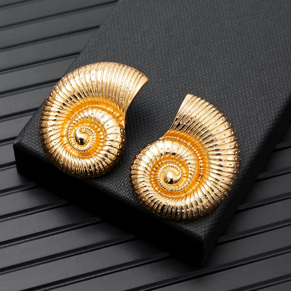 Fashion Stereo Feeling Gold Colour ZincAlloy Seashell Earrings For Women Vintage Style Ladies Jewelry Accessory Holiday Gift
Fashion Stereo Feeling Gold Colour ZincAlloy Seashell Earrings For Women Vintage Style Ladies Jewelry Accessory Holiday Gift
