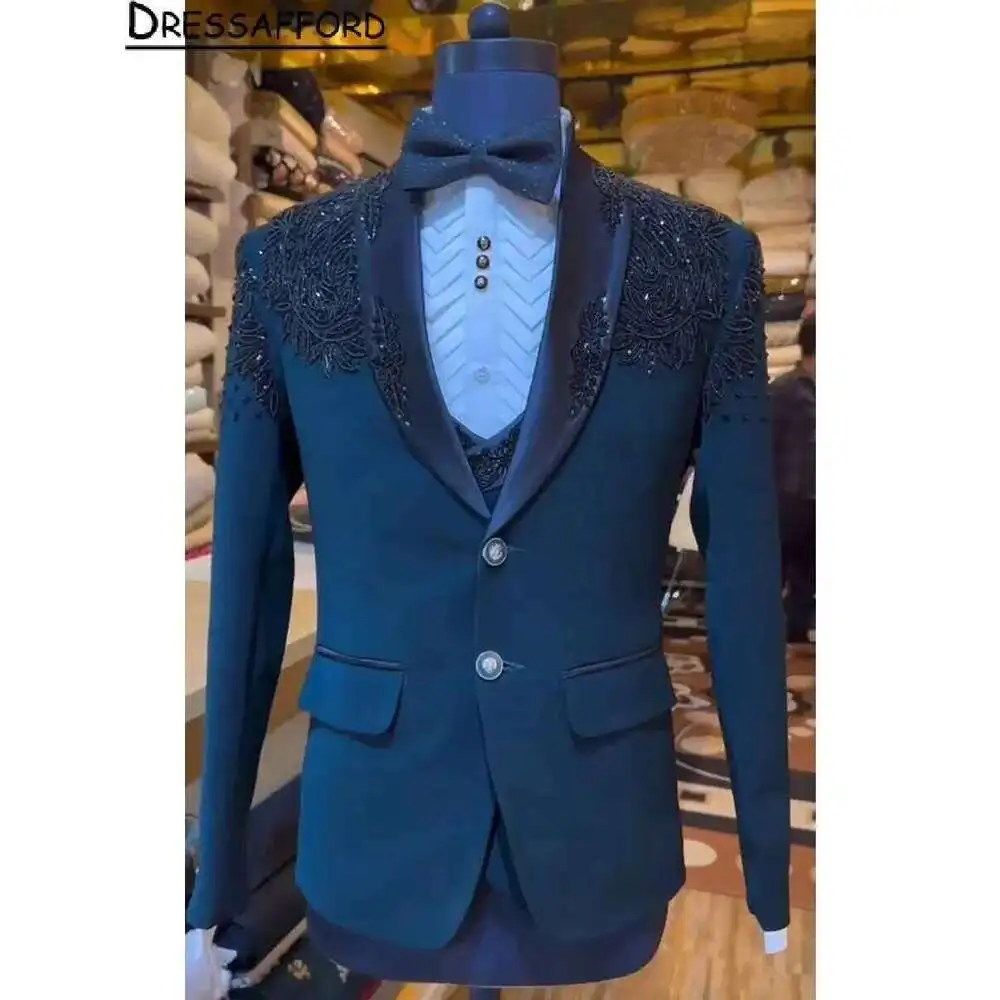 Navy Blue Beading Three Pieces Men Suits With Black Sequined Appliques Man Blazerjacket+Vest+Pants
Navy Blue Beading Three Pieces Men Suits With Black Sequined Appliques Man Blazerjacket+Vest+Pants