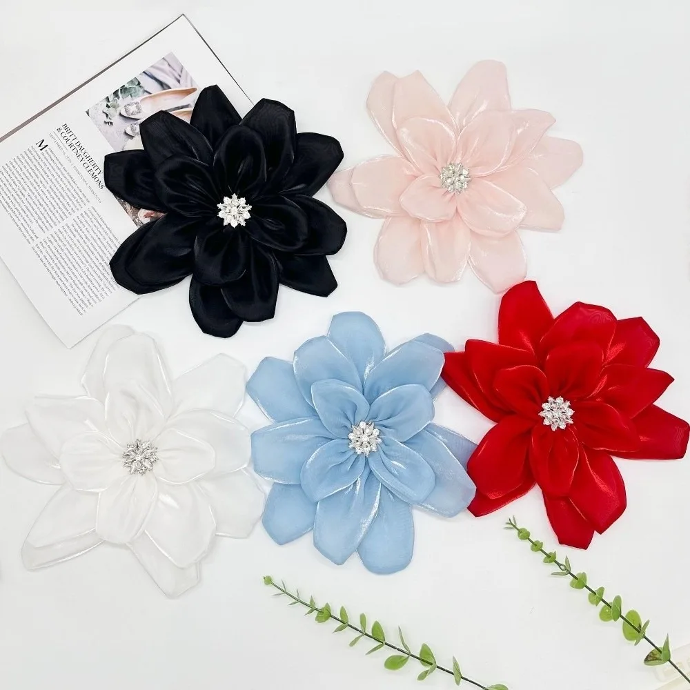 Rhinestone Floral Fabric Applique Multi-layer Satin Chiffon Flower Clothing Patch 3D Flower DIY Headdress Clothing
Rhinestone Floral Fabric Applique Multi-layer Satin Chiffon Flower Clothing Patch 3D Flower DIY Headdress Clothing