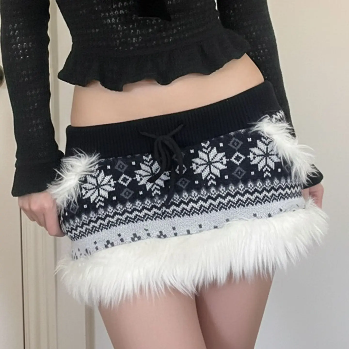 Bodycon Skirt Knitted Woman Winter Spring Breathable Regular Fit Indie Subcultural Music Festival Lady Unique Artistic Literary
Bodycon Skirt Knitted Woman Winter Spring Breathable Regular Fit Indie Subcultural Music Festival Lady Unique Artistic Literary