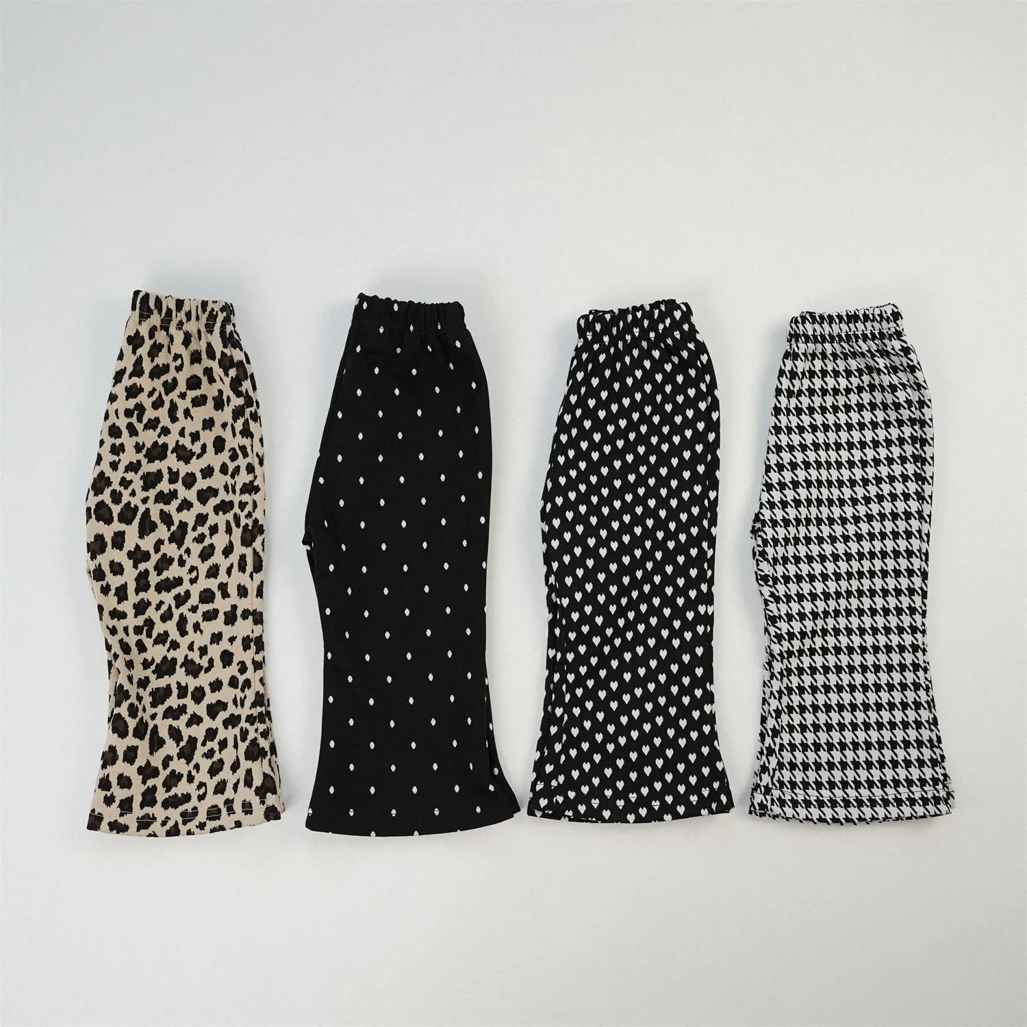 Autumn New Baby Girl Plaid Dot Print Flared Pants Cotton Children Casual Pants Fashion Girls Elastic Trousers Kids Clothes
Autumn New Baby Girl Plaid Dot Print Flared Pants Cotton Children Casual Pants Fashion Girls Elastic Trousers Kids Clothes