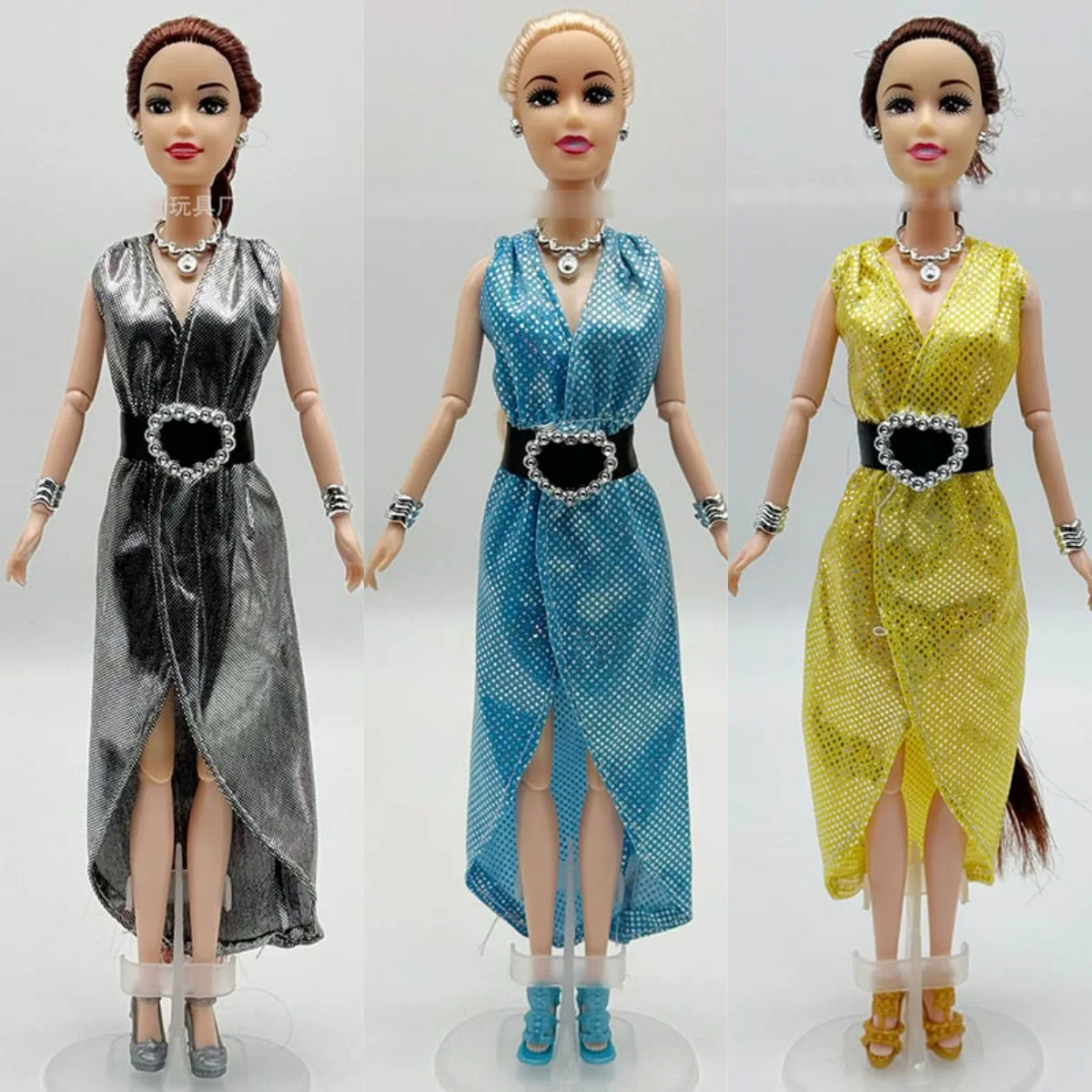 11 Inches 30cm Girl Princess BABI Doll Toys 1/6 BJD Doll Body Joints Movable Fashion Evening Gown Set Girl Play House Toys Gift
11 Inches 30cm Girl Princess BABI Doll Toys 1/6 BJD Doll Body Joints Movable Fashion Evening Gown Set Girl Play House Toys Gift