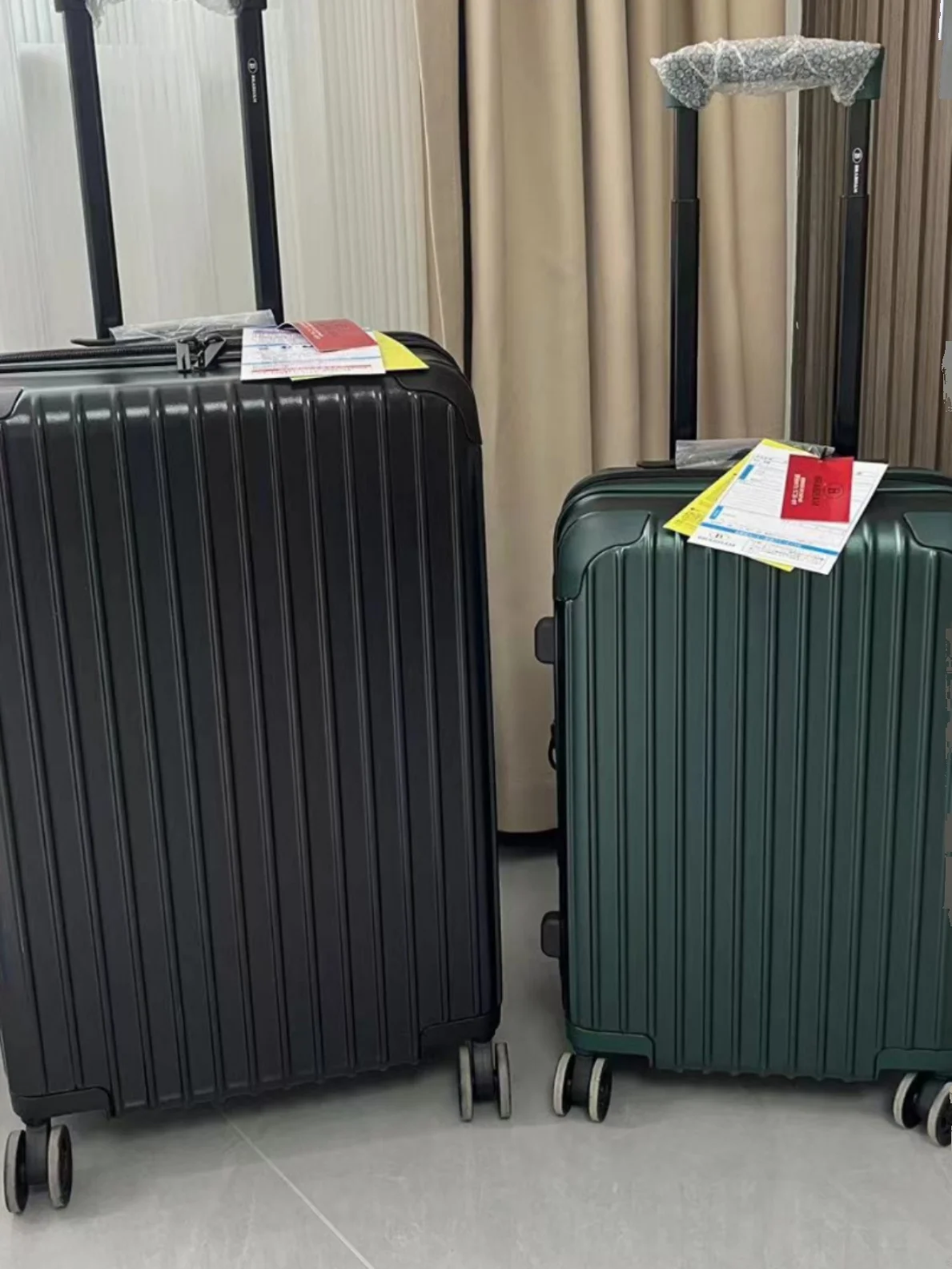 Brem Hinto Pure PC Lage M Travel Expandable Anti-explosion Wear-resistant Wheel Suitcase Fem Busin OL Sle
Brem Hinto Pure PC Lage M Travel Expandable Anti-explosion Wear-resistant Wheel Suitcase Fem Busin OL Sle