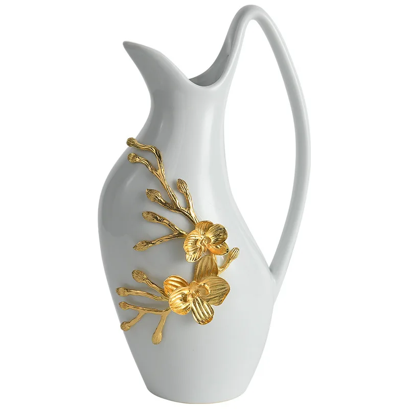 Simple and creative, elegant ceramic vase ornament, dried flower arrangement, Chinese living room dining table, home soft
Simple and creative, elegant ceramic vase ornament, dried flower arrangement, Chinese living room dining table, home soft