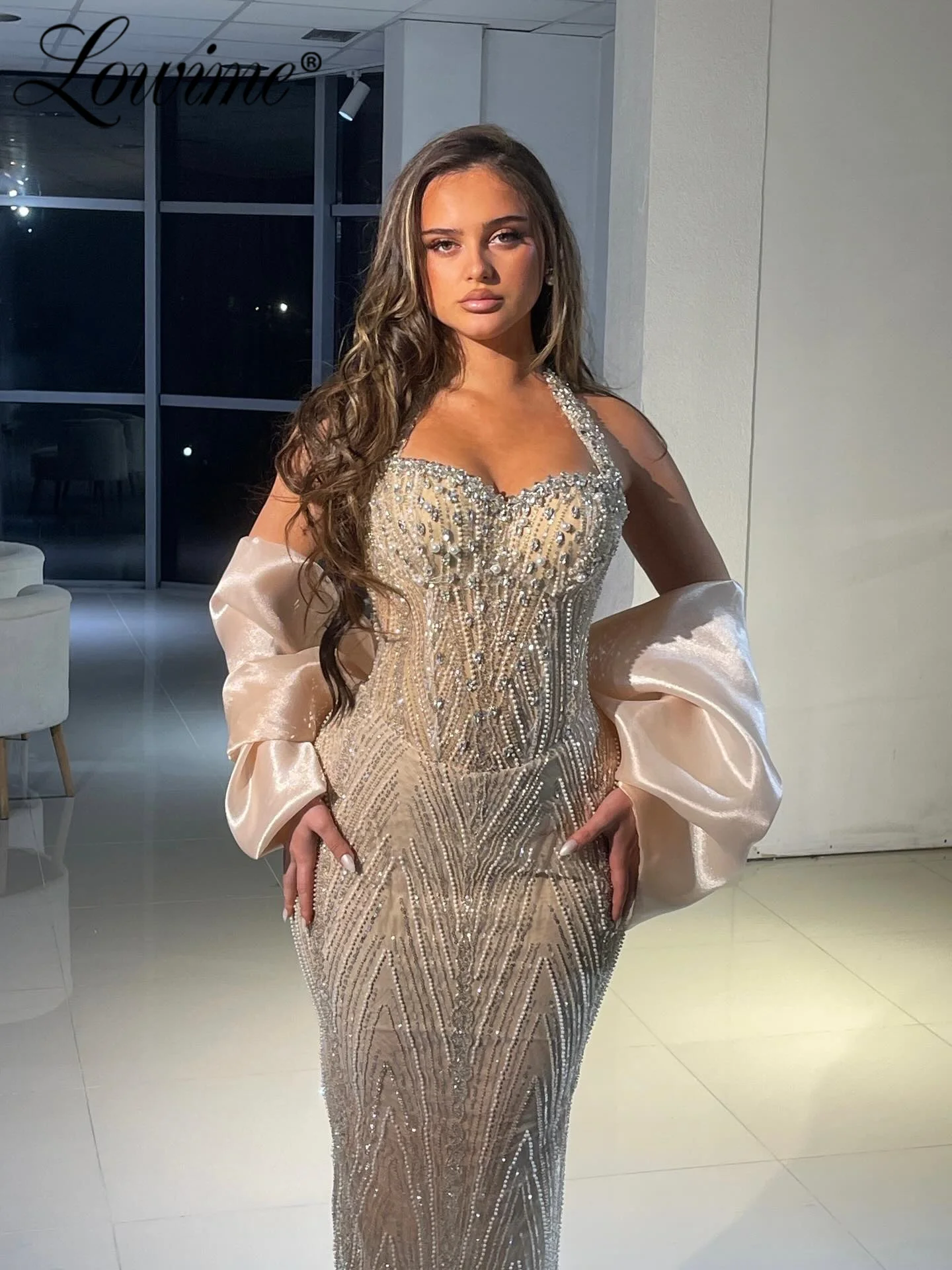 Двухсоставное вечернее платье для женщин, арабские вечерние наряды, индивидуальные платья-русалка для выпускного вечера с накидкой, кристаллами и бисером, официальная одежда 2026
Двухсоставное вечернее платье для женщин, арабские вечерние наряды, индивидуальные платья-русалка для выпускного вечера с накидкой, кристаллами и бисером, официальная одежда 2026