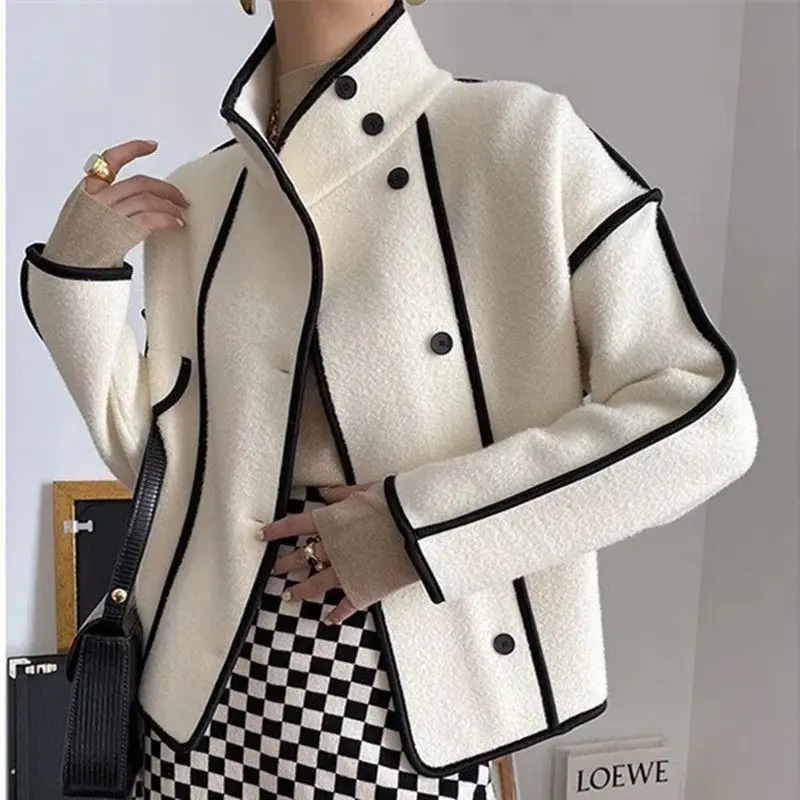 Luxury Vintage Autumn Jackets for Women Classic Black White Women Outerwears Chic Woolen Coats Fashion Office Lady Clothing
Luxury Vintage Autumn Jackets for Women Classic Black White Women Outerwears Chic Woolen Coats Fashion Office Lady Clothing