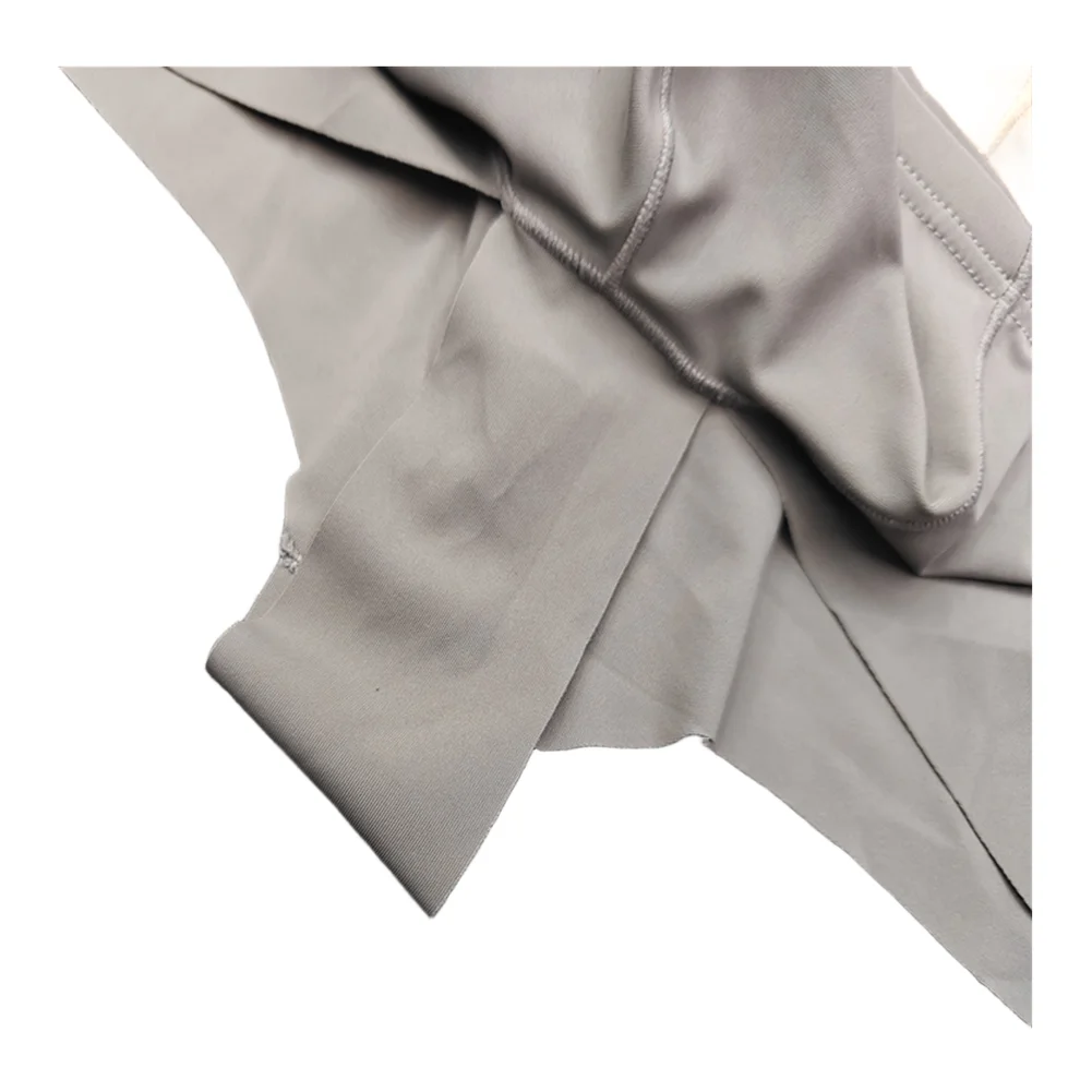 Бесшовные комфортные мужские трусы-брифы из ледяного шелка с анатомическим мешочком, серые и коричневые
Бесшовные комфортные мужские трусы-брифы из ледяного шелка с анатомическим мешочком, серые и коричневые