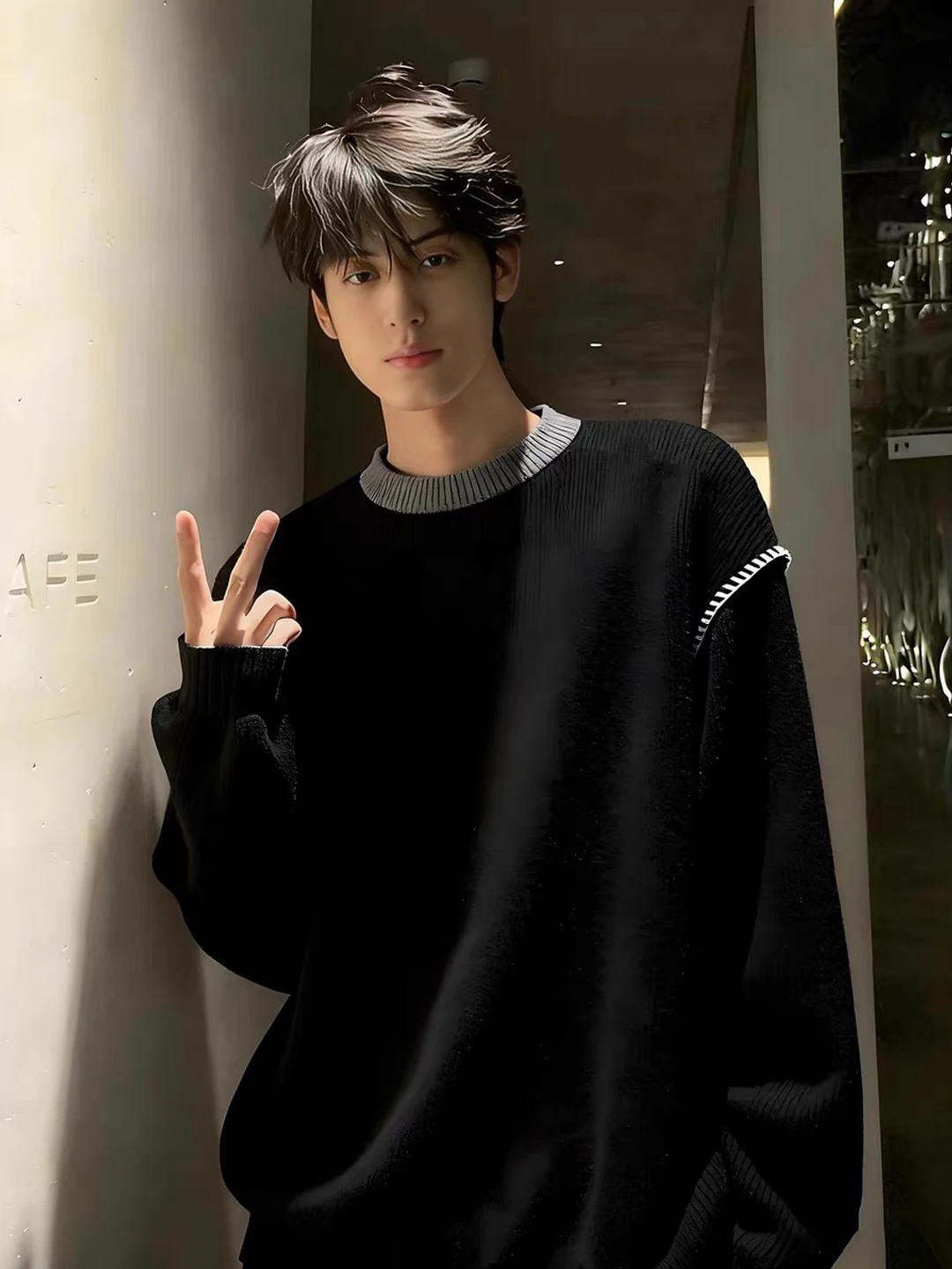 Мужской вязаный свитер с круглым вырезом, цветной, утепленный, зимний, классический, повседневный, свободного кроя, молодежная одежда
Мужской вязаный свитер с круглым вырезом, цветной, утепленный, зимний, классический, повседневный, свободного кроя, молодежная одежда