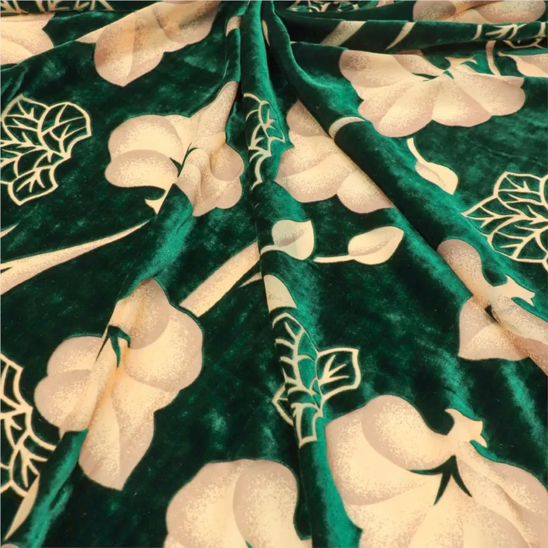 Woven velvet brocade viscose printed mottled and burned fabric nightgown dress cheongsam
Woven velvet brocade viscose printed mottled and burned fabric nightgown dress cheongsam