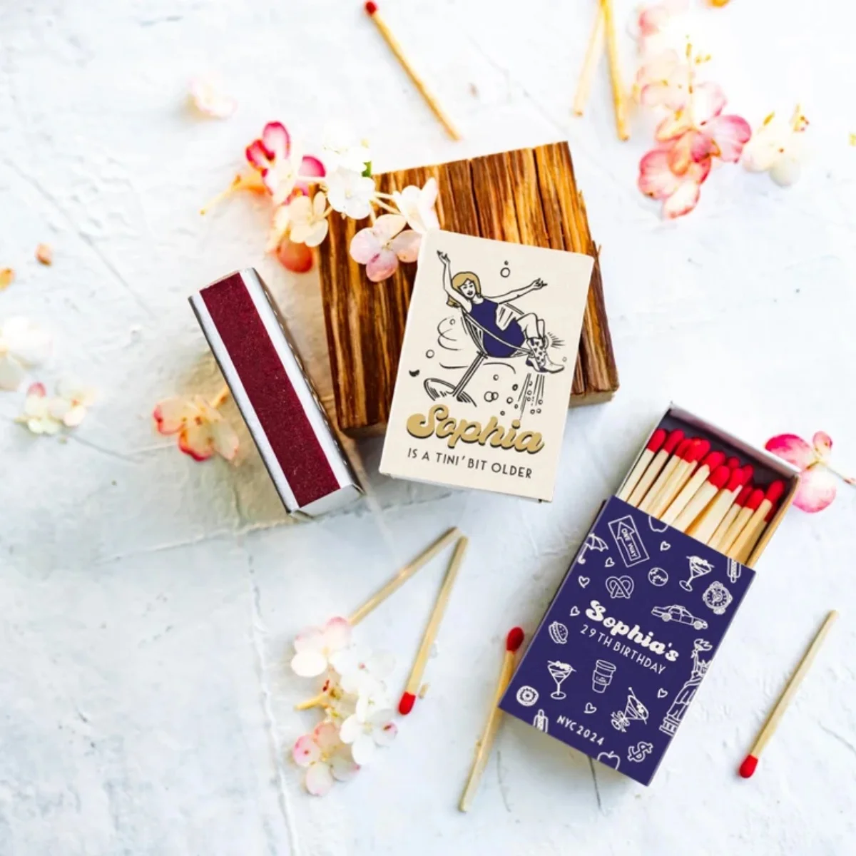 Набор персонализированных спичечных коробок / Специальные спичечные коробки / Персонализированный подарок на день рождения / Подарок на день рождения / Специальные спички / cus
Набор персонализированных спичечных коробок / Специальные спичечные коробки / Персонализированный подарок на день рождения / Подарок на день рождения / Специальные спички / cus