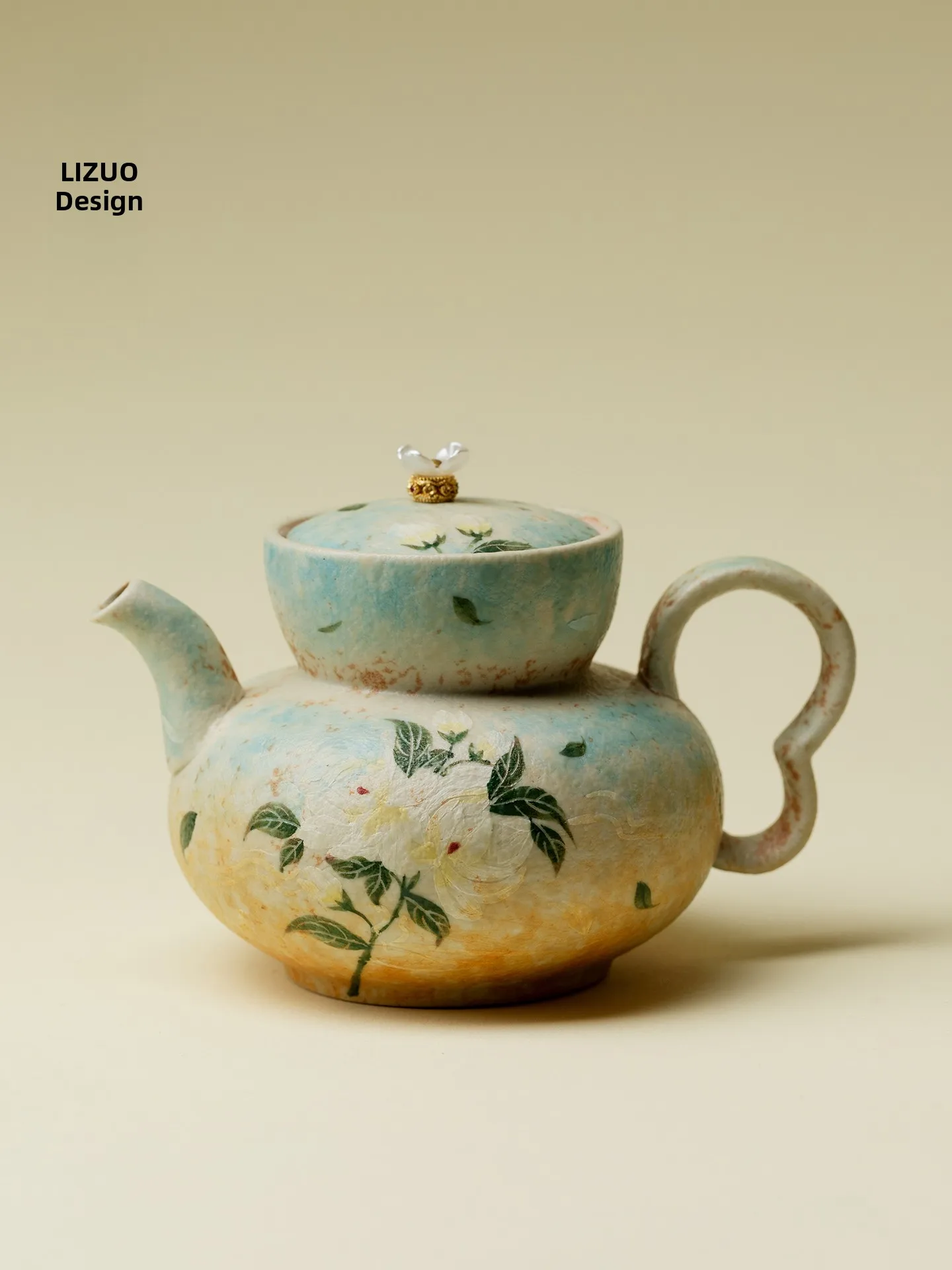 Chinese Style Hand-Painted Ceramic Tea Pot Red Hibiscus Flower Blue And White Flint Tea Brewing Device Traditional Craft Home...
Chinese Style Hand-Painted Ceramic Tea Pot Red Hibiscus Flower Blue And White Flint Tea Brewing Device Traditional Craft Home...