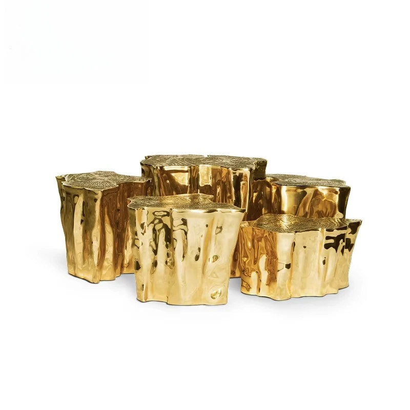 Nordic metal coffee table legs, with 4 small side tables, golden copper coffee table, suitable for villa home
Nordic metal coffee table legs, with 4 small side tables, golden copper coffee table, suitable for villa home