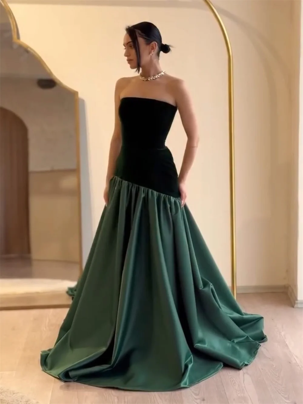 ROYET Strapless Mermaid Long Ball Evening Dress Sleeveless Floor Length Woman Party Dress Formal Customized Prom Gown 2025
ROYET Strapless Mermaid Long Ball Evening Dress Sleeveless Floor Length Woman Party Dress Formal Customized Prom Gown 2025