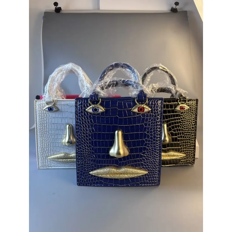 New Face Bag Women High Quality Black Stone Grain Luxury Brands Handbag Jewelry Eye Gold-tone Strap Crossbody Bag Metal Shoulder
New Face Bag Women High Quality Black Stone Grain Luxury Brands Handbag Jewelry Eye Gold-tone Strap Crossbody Bag Metal Shoulder