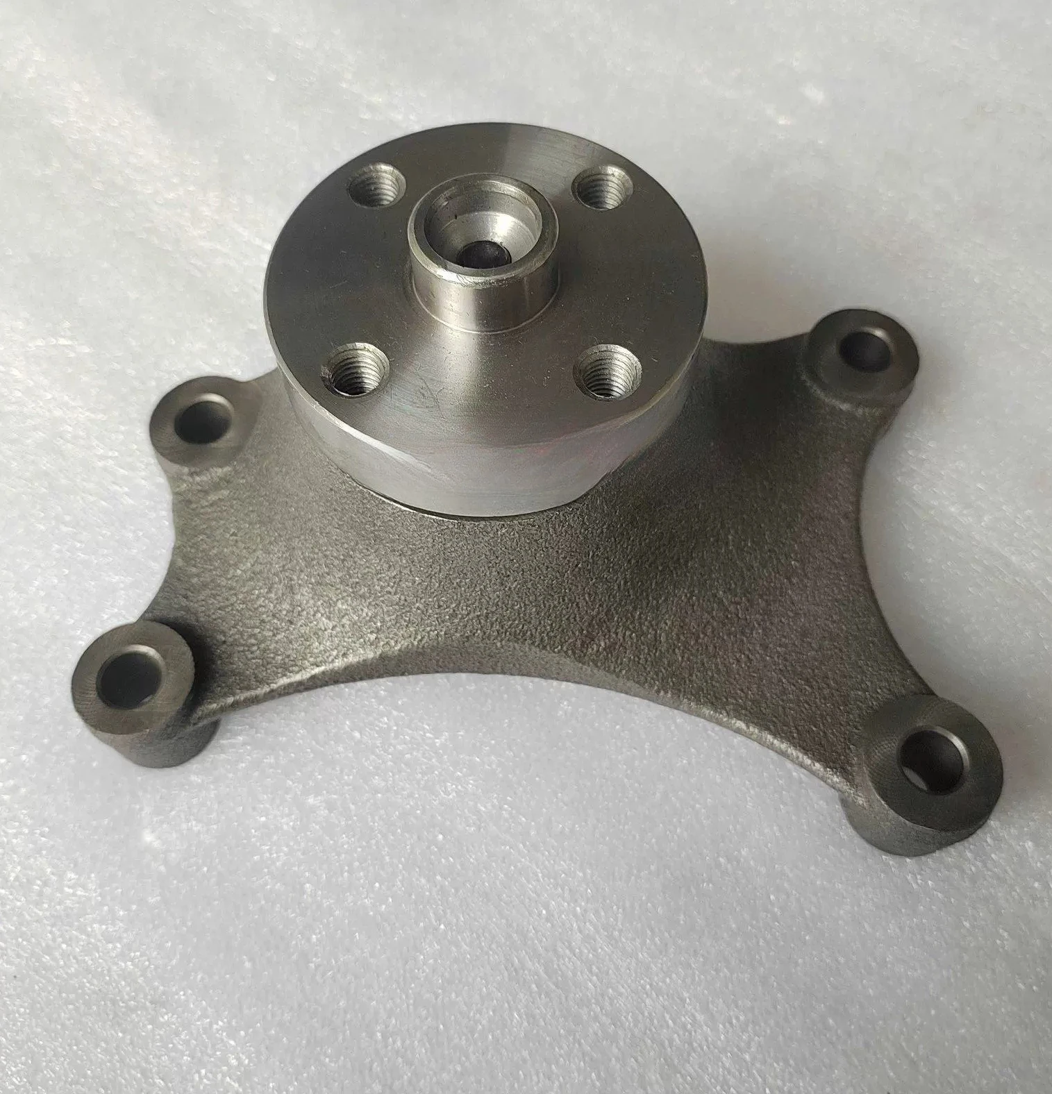 Construction Machinery Parts ISF2.8 Engine Fan Drive Support Base Fan Bracket 5262503
Construction Machinery Parts ISF2.8 Engine Fan Drive Support Base Fan Bracket 5262503