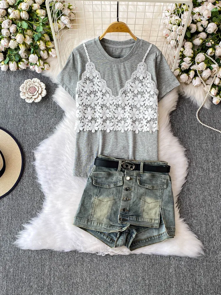 Trendy Lace Splice Fake Two-Piece round Ne T-irt Top with Sexy High Waist Slimming Denim Skirt Set for Young Women
Trendy Lace Splice Fake Two-Piece round Ne T-irt Top with Sexy High Waist Slimming Denim Skirt Set for Young Women