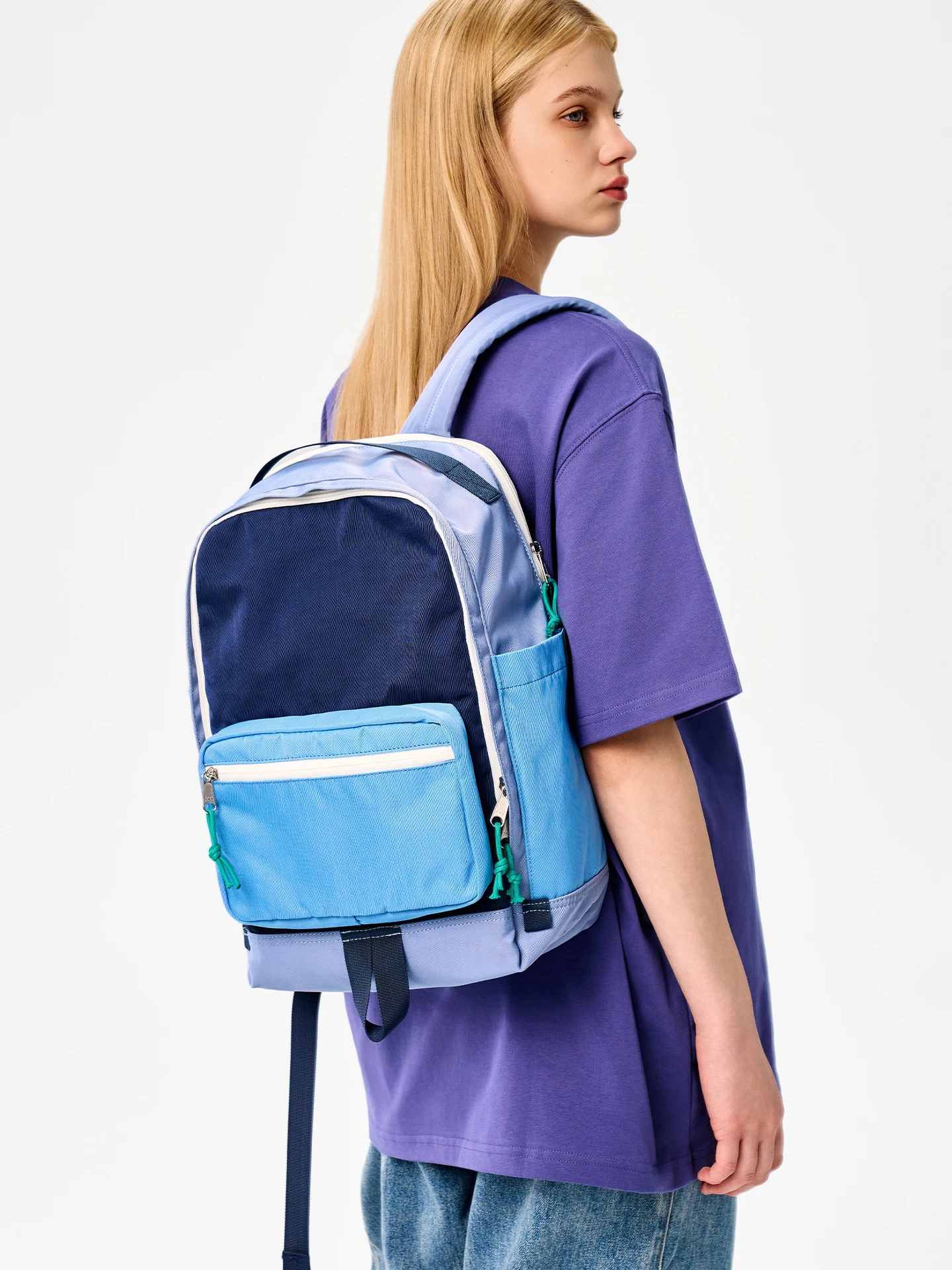 Freein Youth Travel Backpack Large Capacity Lightweight Contrast Color Design High School Bookbag Outdoor Hiking Rucksack
Freein Youth Travel Backpack Large Capacity Lightweight Contrast Color Design High School Bookbag Outdoor Hiking Rucksack