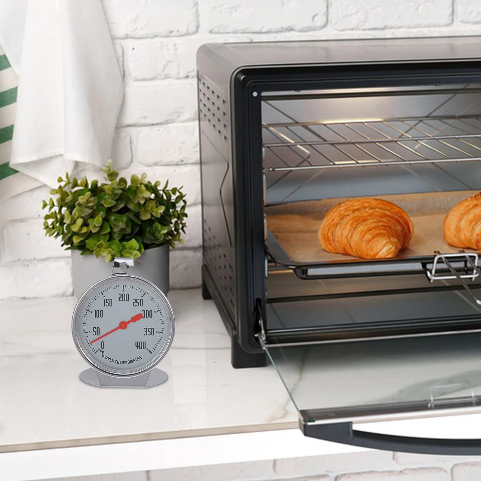 Oven Thermometer Large Dial Smooth Surface Durable Material Home Restaurant Baking Temperature Measuring Tool Oven Thermometer 
Oven Thermometer Large Dial Smooth Surface Durable Material Home Restaurant Baking Temperature Measuring Tool Oven Thermometer