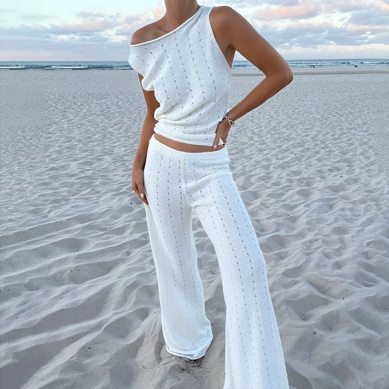 Women All Match Tie-up Backless Blouse Top&Long Pants Suit Beach Vacation Set Temperament 2025 Knit Holes Style Two Piece Outfit
Women All Match Tie-up Backless Blouse Top&Long Pants Suit Beach Vacation Set Temperament 2025 Knit Holes Style Two Piece Outfit