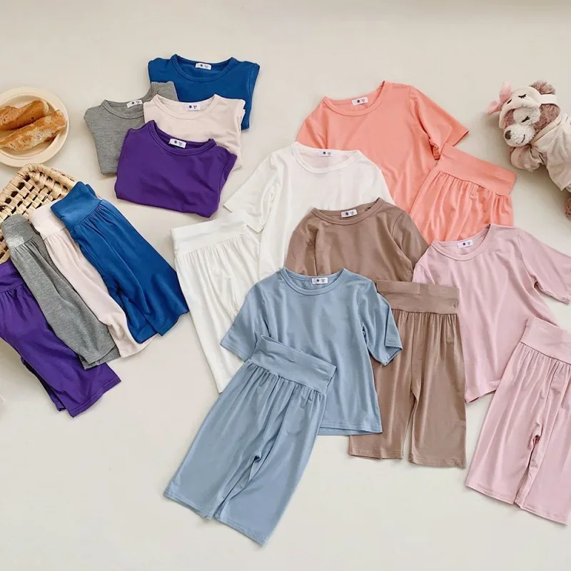Summer Children Clothing Sets Toddler Boy Solid Color Short Sleeved Tee+Shorts 2pcs Suit Kids Girls
Summer Children Clothing Sets Toddler Boy Solid Color Short Sleeved Tee+Shorts 2pcs Suit Kids Girls