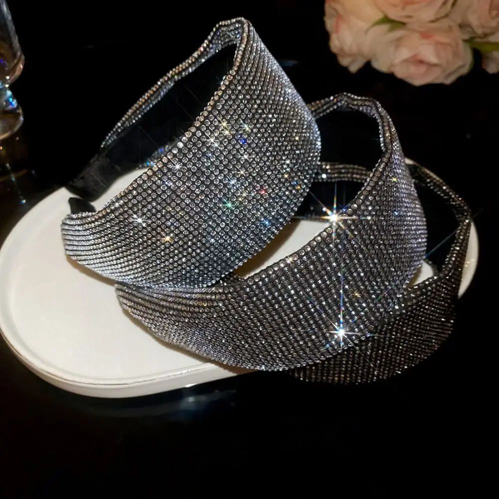 Fashion Shiny Rhinestone Headband Face Wash Headwear Wide Edge Hairband Korean Style Retro Blingbling Hair Hoop Makeup
Fashion Shiny Rhinestone Headband Face Wash Headwear Wide Edge Hairband Korean Style Retro Blingbling Hair Hoop Makeup