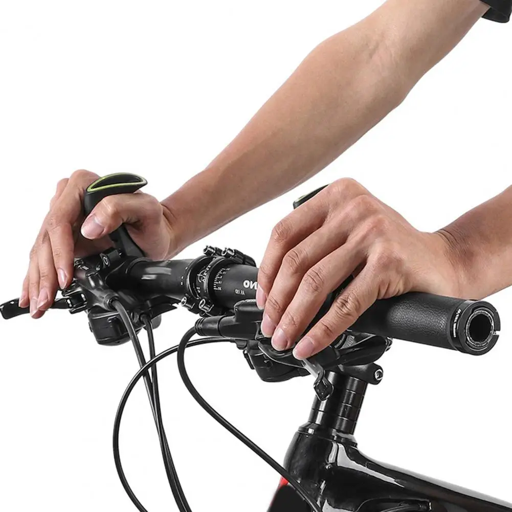 Cycling Accessories Bicycle Handlebar Grips Ultralight Wear-resistant Mountain Bike Handlebar Grips Ergonomic Replacement for A
Cycling Accessories Bicycle Handlebar Grips Ultralight Wear-resistant Mountain Bike Handlebar Grips Ergonomic Replacement for A