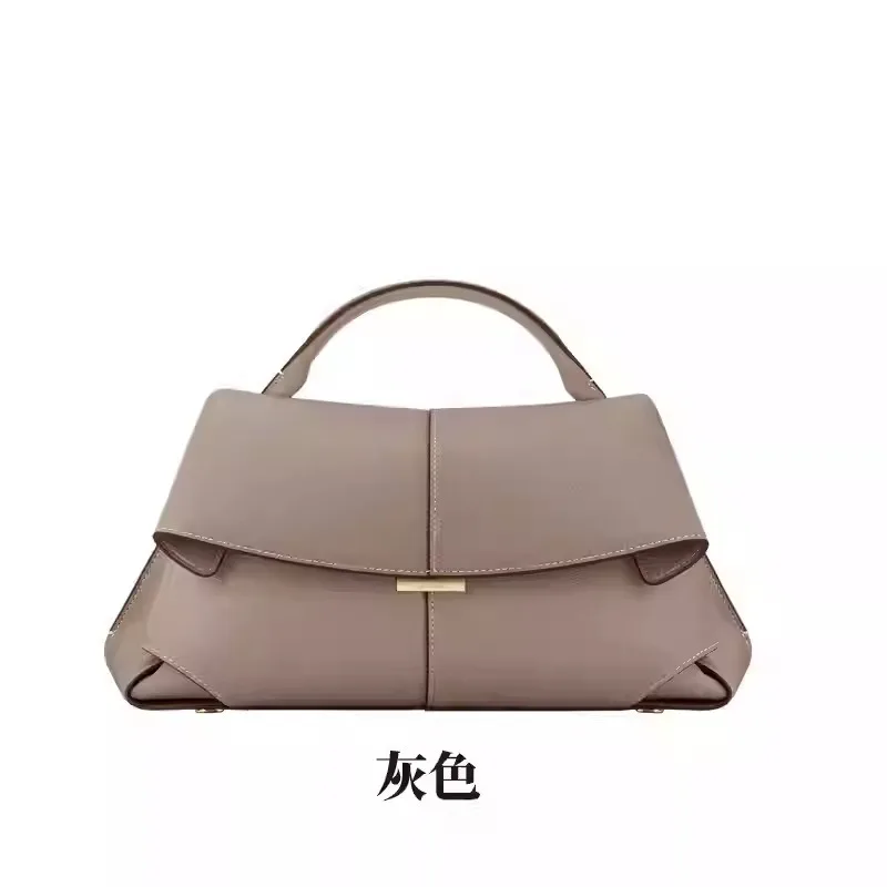 Hot-selling online celebrity smiling bag with pleated design, trendy small-sized fashion handbag, single-shoulder crossbody bag
Hot-selling online celebrity smiling bag with pleated design, trendy small-sized fashion handbag, single-shoulder crossbody bag