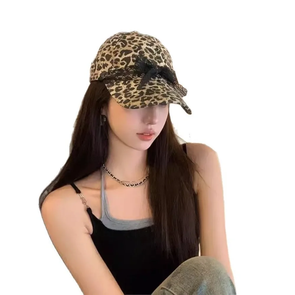 Breathable Hip Hop Leopard Print Baseball Cap Lace Long Brim Bow Visor Hat Peaked Cap UV Protection Sun Hat Autumn
Breathable Hip Hop Leopard Print Baseball Cap Lace Long Brim Bow Visor Hat Peaked Cap UV Protection Sun Hat Autumn