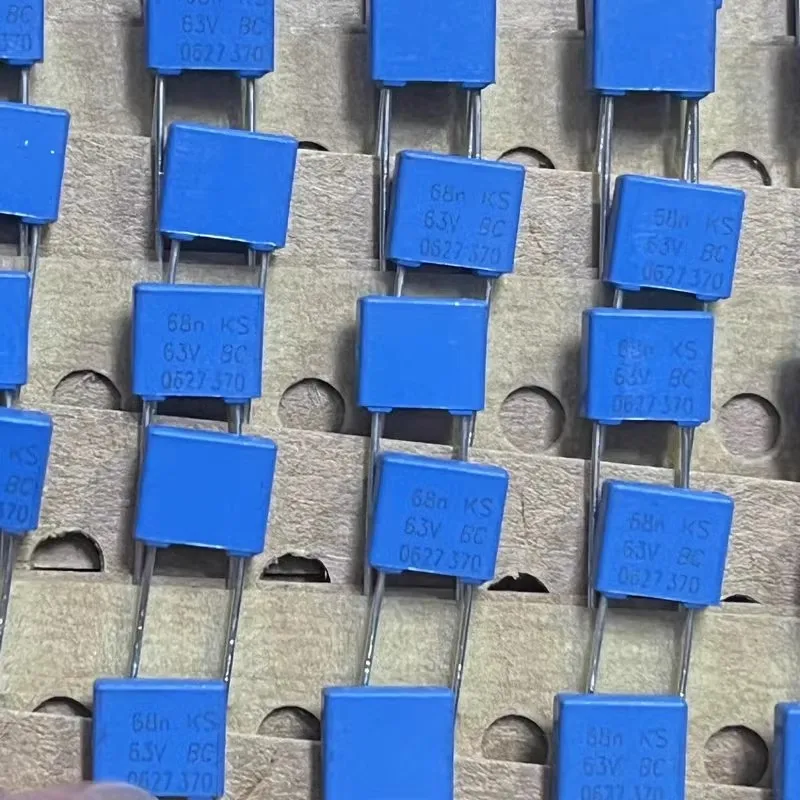 20PCS/LOT New Original BC mkt370 63V 100v683J 683k 68NF 0.068uf volume 7*2.5*7mm correction film capacitor
20PCS/LOT New Original BC mkt370 63V 100v683J 683k 68NF 0.068uf volume 7*2.5*7mm correction film capacitor