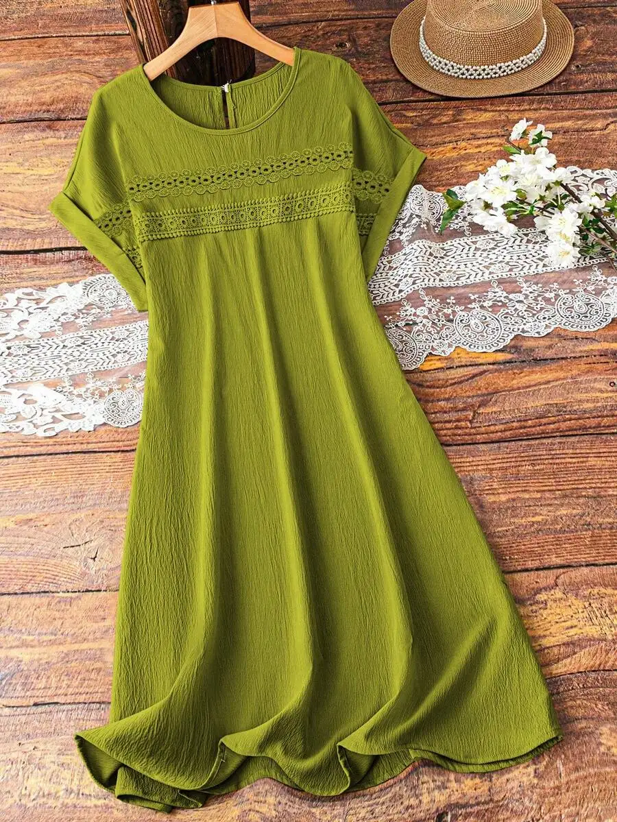 O-Neck Short Sleeve Lace Trimmed Knee Length Casual Dress
O-Neck Short Sleeve Lace Trimmed Knee Length Casual Dress