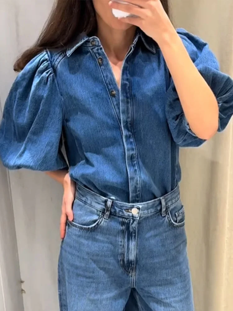 Street Denim Women Shirt Solid Puff Half Sleeve Single Breasted Pleated Blouses Female 2025 Summer All-match Streetwear
Street Denim Women Shirt Solid Puff Half Sleeve Single Breasted Pleated Blouses Female 2025 Summer All-match Streetwear