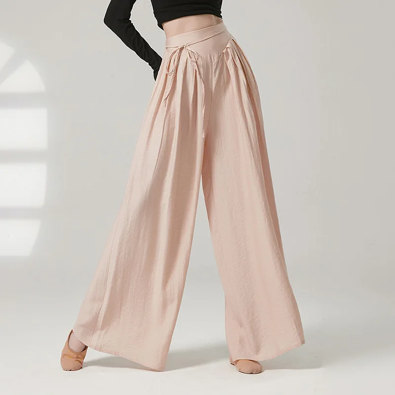 Modern dance pants, loose and elegant, drape cotton and linen wide-leg pants, classical Chinese dance body training clothes for
Modern dance pants, loose and elegant, drape cotton and linen wide-leg pants, classical Chinese dance body training clothes for