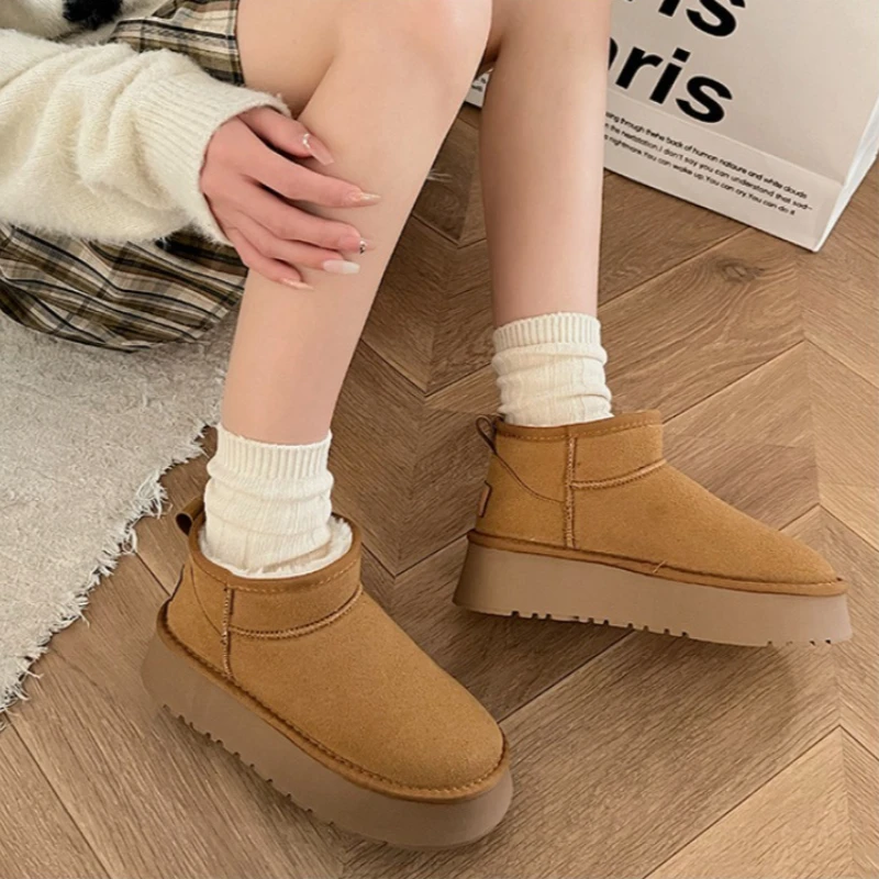 Новые зимние женские сапоги 2026 года на толстой нескользящей подошве, утепленные флисом, теплые хлопковые сапоги-слипоны («хлопковые ботинки»)
Новые зимние женские сапоги 2026 года на толстой нескользящей подошве, утепленные флисом, теплые хлопковые сапоги-слипоны («хлопковые ботинки»)