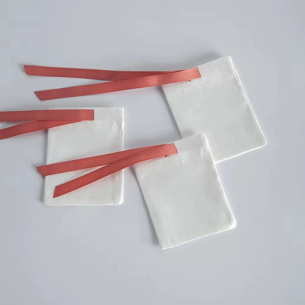 100 шт., белая фланелевая лента, ожерелье, упаковочная сумка, подарочная сумка для хранения на шнурке, ювелирные изделия, серьги, ожерелье, упаковка, бархатная сумка 
100 шт., белая фланелевая лента, ожерелье, упаковочная сумка, подарочная сумка для хранения на шнурке, ювелирные изделия, серьги, ожерелье, упаковка, бархатная сумка