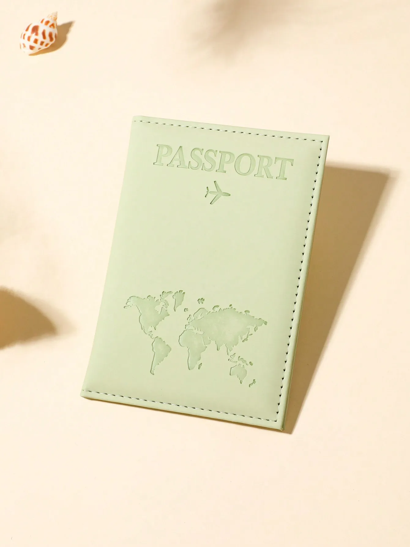 1pc Travel Map & Letter Printed Matte Surface Pu Material Passport Holder With Fixed Design And Edge Binding, For Border Crossing Travel Stuff Travel Organiser Travel Items Travel Wallet Passport Holder Passport Wallet Beach Vacation Bag Summer Christmas
1pc Travel Map & Letter Printed Matte Surface Pu Material Passport Holder With Fixed Design And Edge Binding, For Border Crossing Travel Stuff Travel Organiser Travel Items Travel Wallet Passport Holder Passport Wallet Beach Vacation Bag Summer Christmas