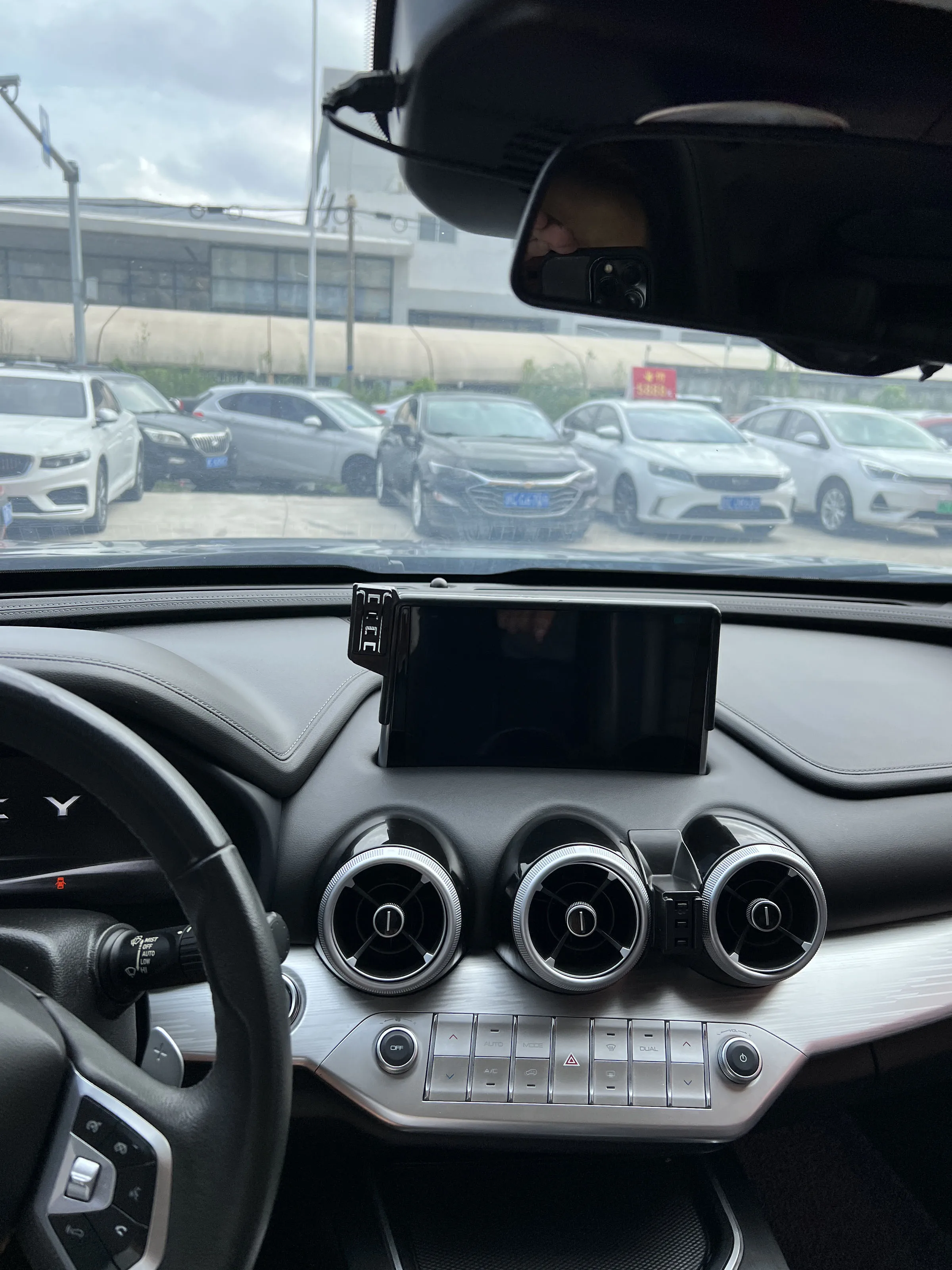 Автомобильный держатель сотового телефона, фиксированный навигационный кронштейн для экрана для GWM Wey VV7 2019, 9-дюймовый для автомобильных аксессуаров для салона
Автомобильный держатель сотового телефона, фиксированный навигационный кронштейн для экрана для GWM Wey VV7 2019, 9-дюймовый для автомобильных аксессуаров для салона