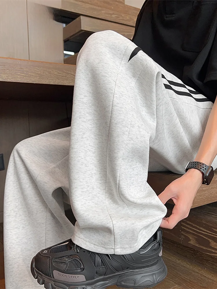 TUCANO мужские повседневные спортивные брюки в полоску, осенние брюки свободного покроя, прямые брюки с эластичной резинкой на талии, длинная смесь хлопка и полиэстера
TUCANO мужские повседневные спортивные брюки в полоску, осенние брюки свободного покроя, прямые брюки с эластичной резинкой на талии, длинная смесь хлопка и полиэстера