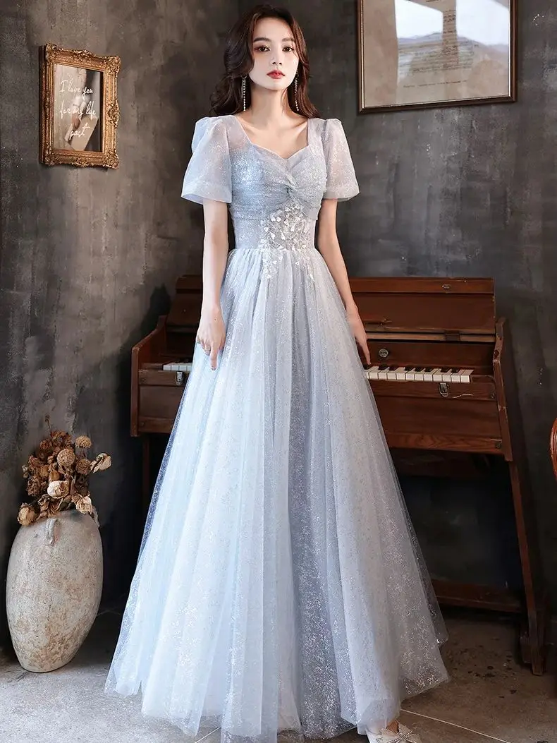 Elegant Women Prom Dress Shiny Appliques Tulle Floor-Length Dress Formal Banquet Party Ball Gown Vestido
Elegant Women Prom Dress Shiny Appliques Tulle Floor-Length Dress Formal Banquet Party Ball Gown Vestido