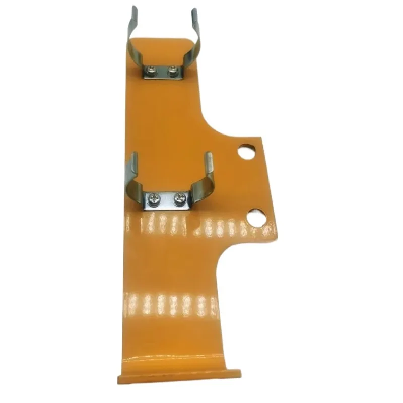 Кронштейн держателя смазочного пистолета Детали экскаватора для Komatsu-7-8-8M0 
Кронштейн держателя смазочного пистолета Детали экскаватора для Komatsu-7-8-8M0