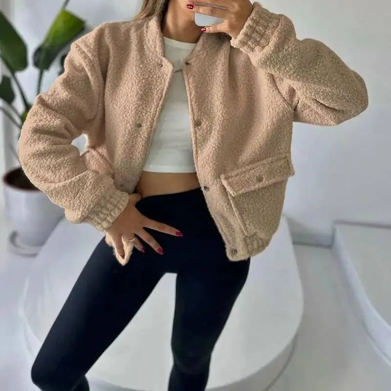 Women's Autumn 2025 Winter New Cardigan Casual Turn-down Collar Long Sleeve Faux Shearling Coat for Women
Women's Autumn 2025 Winter New Cardigan Casual Turn-down Collar Long Sleeve Faux Shearling Coat for Women